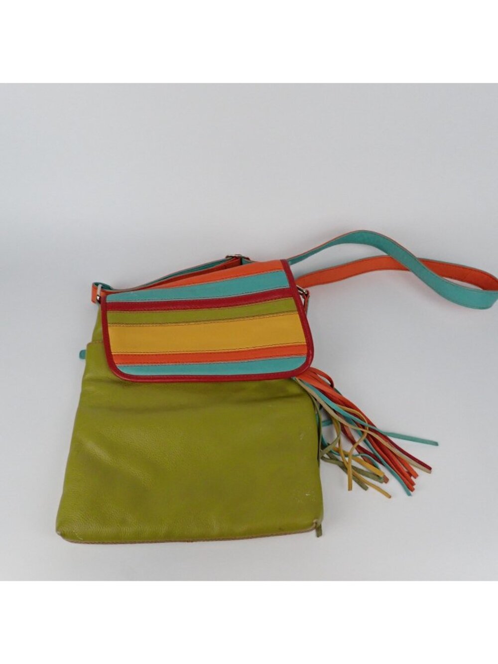 ILI New York Crossbody Retro Handbag Genuine Pebble Leather Tassels